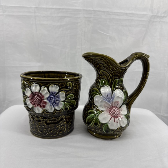 Unmarked Other - Vintage avocado green textured‎ mini pitcher And Planter flowers majolica Japan